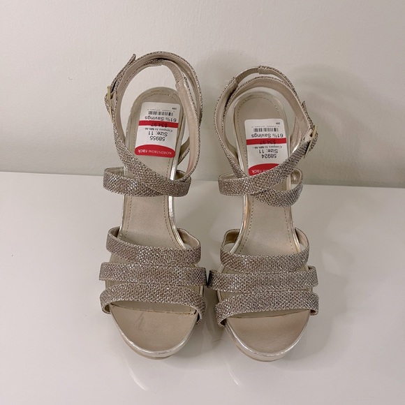 NEW! Glint glitter gold beige ankle wrap heeled platform sandals. Size 11. - Picture 2 of 9